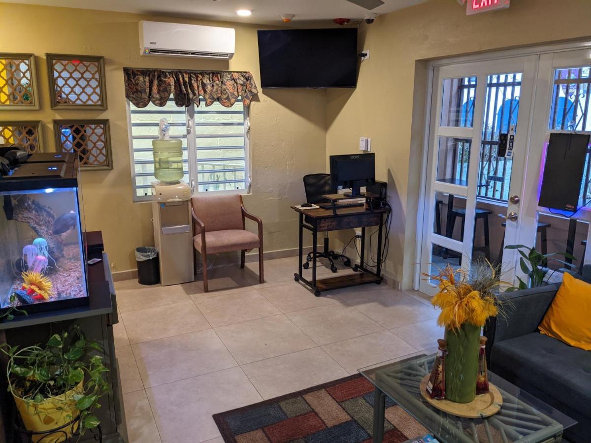 Midtown Guest House Charlotte Amalie Zewnętrze zdjęcie