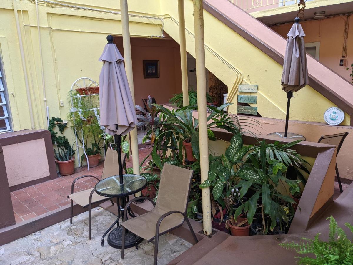 Midtown Guest House Charlotte Amalie Zewnętrze zdjęcie