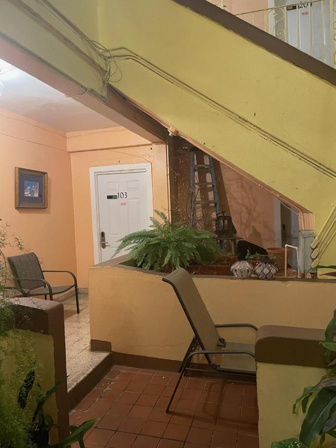 Midtown Guest House Charlotte Amalie Zewnętrze zdjęcie
