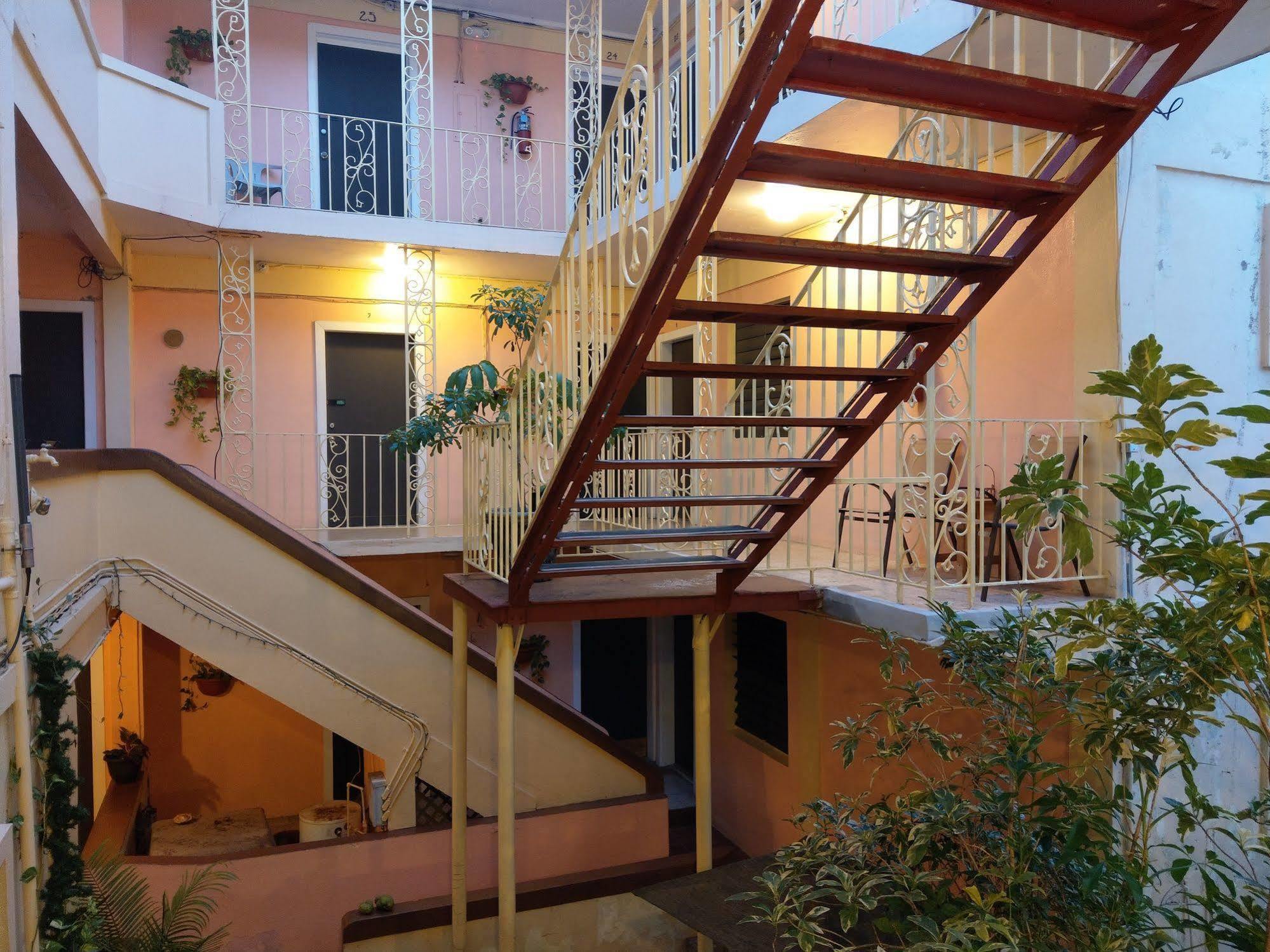 Midtown Guest House Charlotte Amalie Zewnętrze zdjęcie